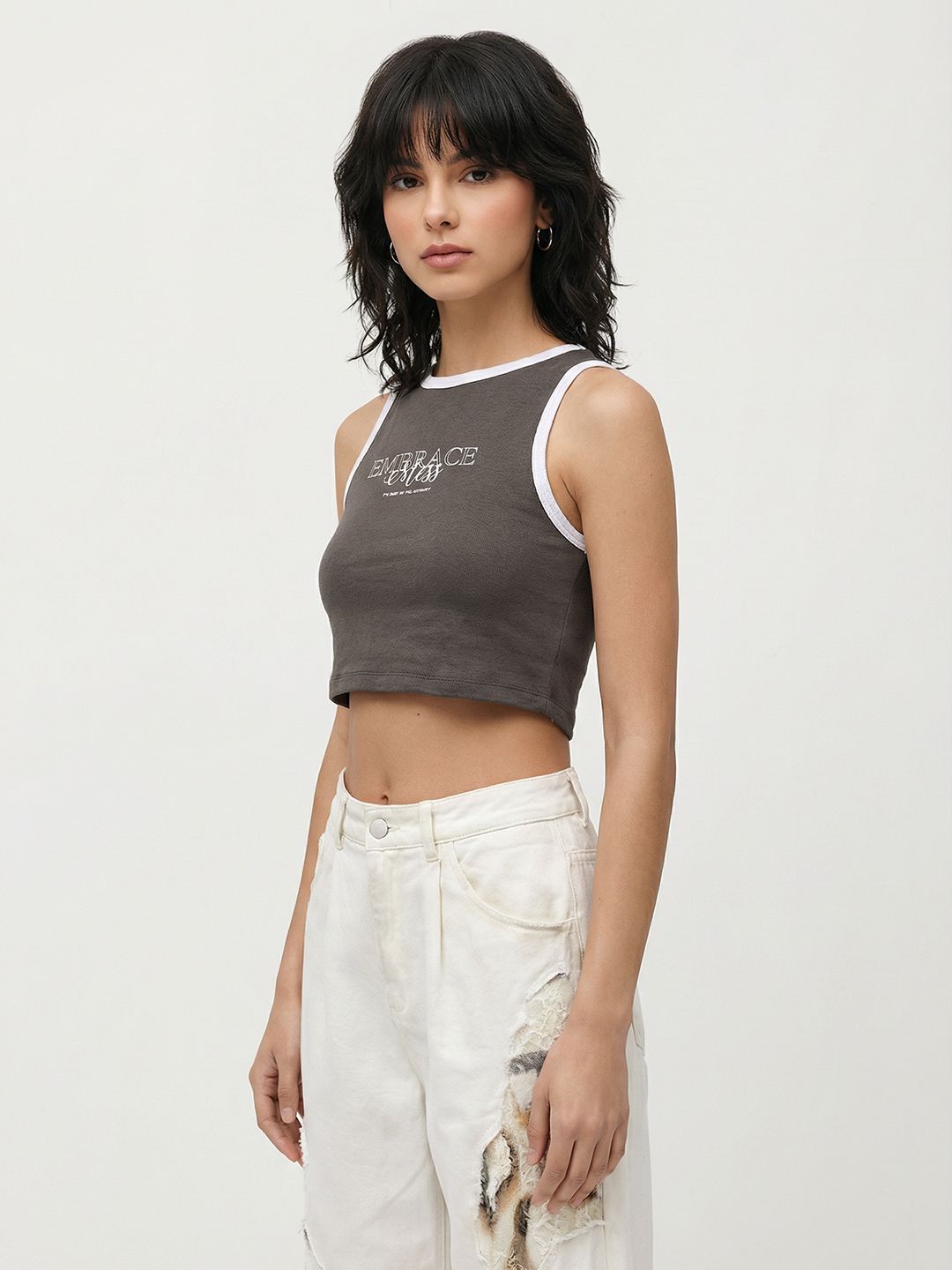 the roadster life co. typography printed slim fit super crop t shirt