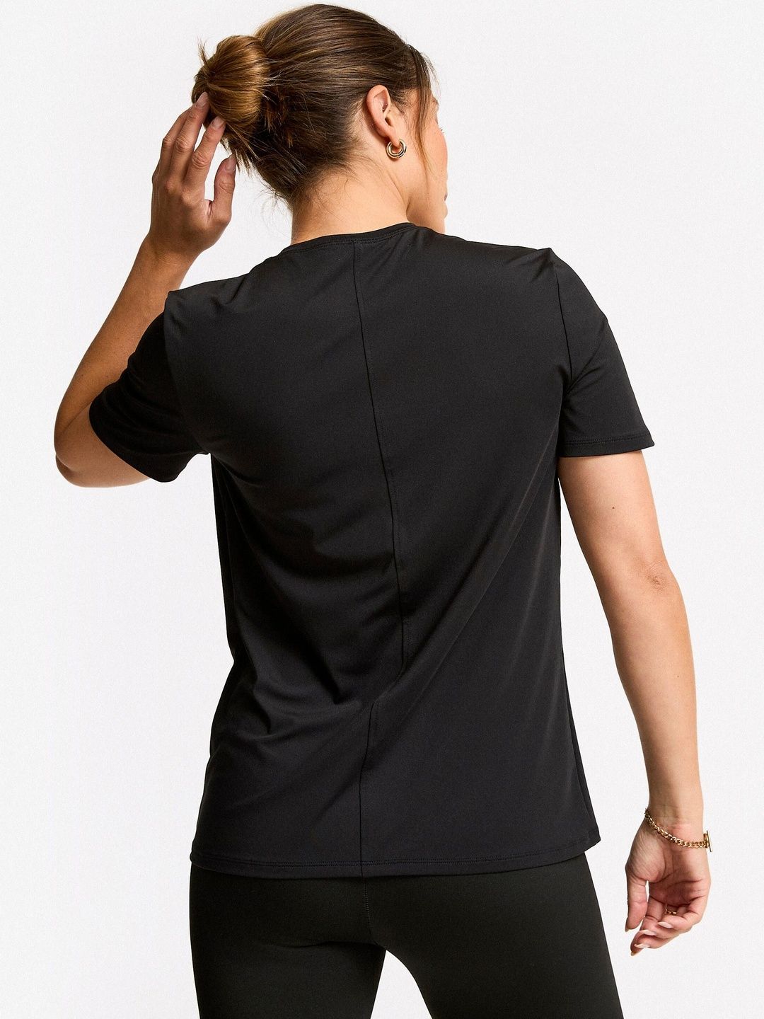 decathlon women black 100 synthe essential moisture managing t shirt