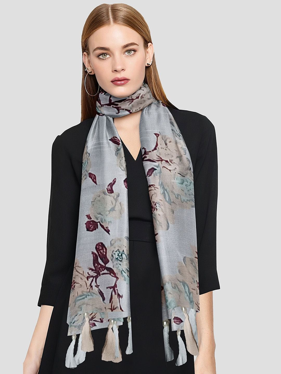 poshampaa be desi women pack of 2 printed scarves with tasselled border poshampaa be desi women pack of 2 printed scarves with tasselled border