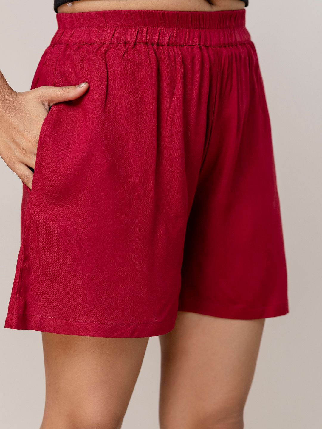 mirayya enterprises women regular fit mid rise shorts