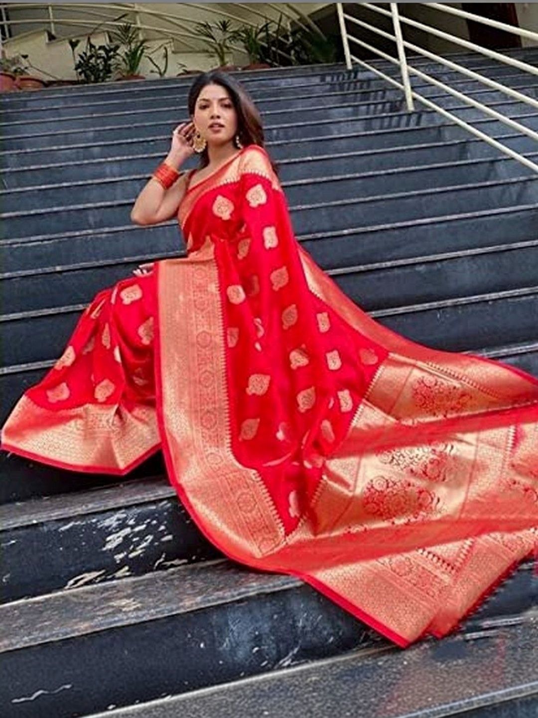 szn ethnic motifs zari silk cotton heavy work fashion saree szn ethnic motifs zari silk cotton heavy work fashion saree