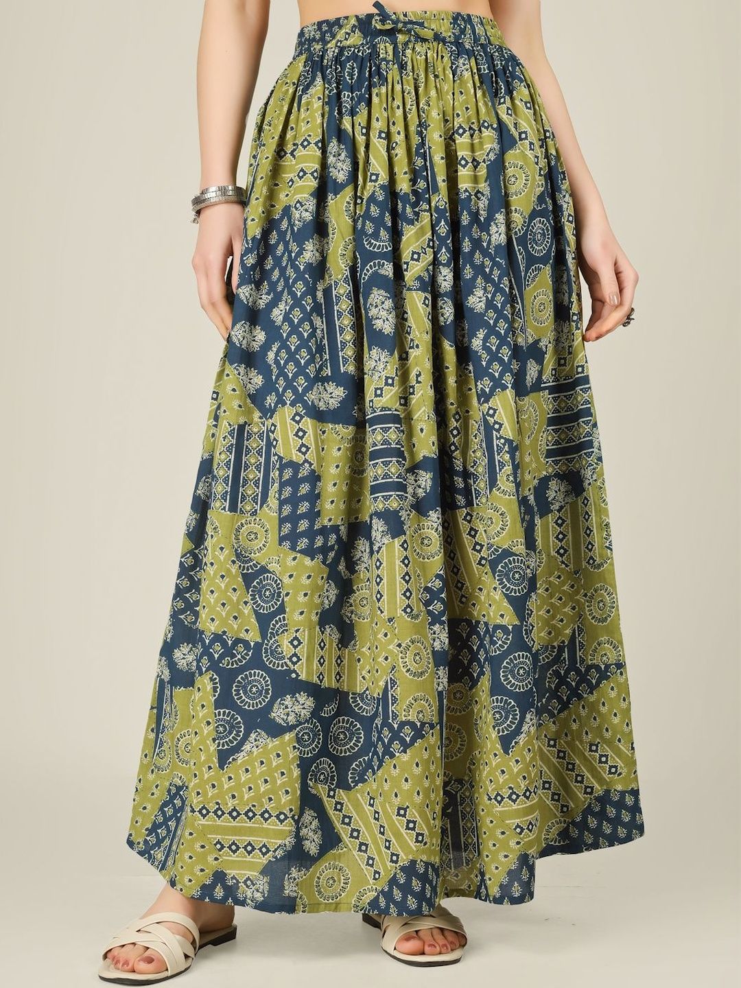 sparsa women pure cotton cotton cambric abstract maxi flared skirt sparsa women pure cotton cotton cambric abstract maxi flared skirt
