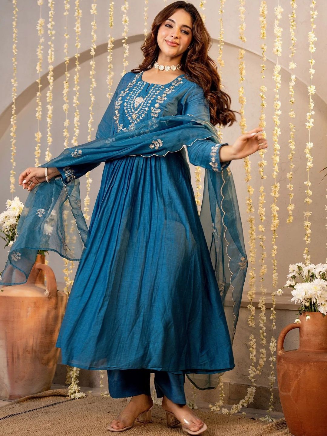 keitra women ethnic motifs embroidered thread work pure silk kurta with trousers & dupatta keitra women ethnic motifs embroidered thread work pure silk kurta with trousers & dupatta