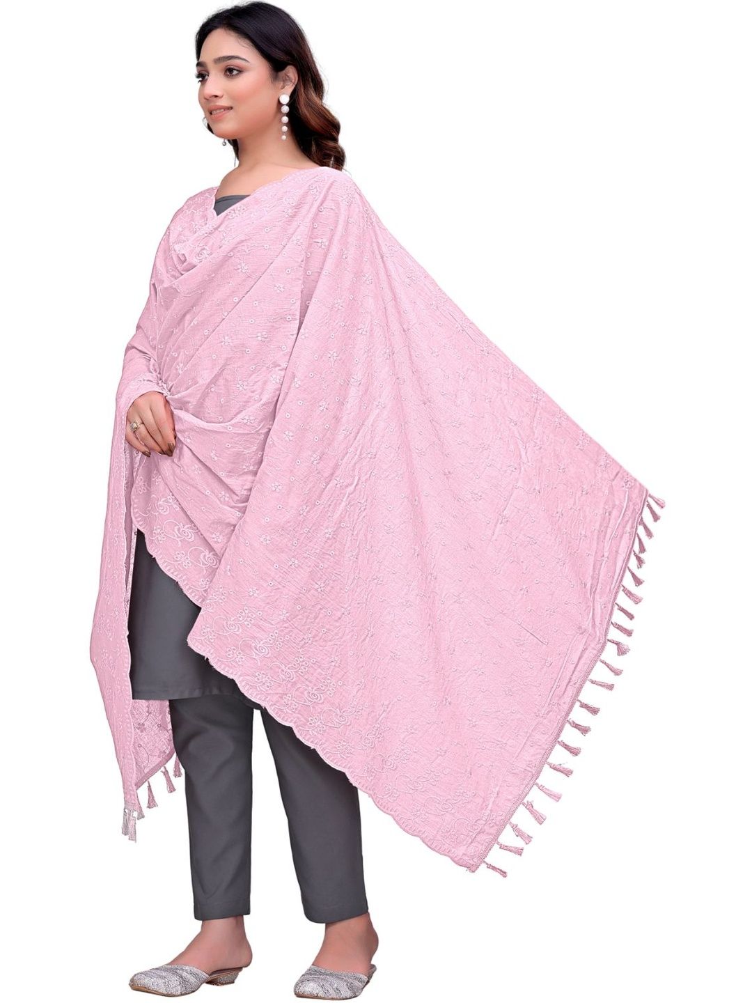 sekmany ethnic motifs embroidered dupatta with thread work sekmany ethnic motifs embroidered dupatta with thread work
