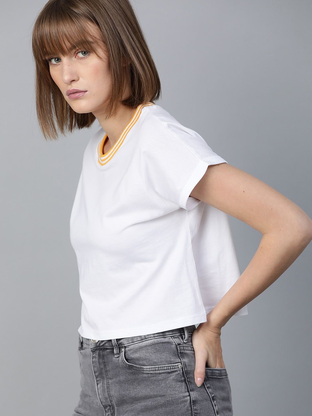roadster women white boxy fit solid round neck crop t shirt