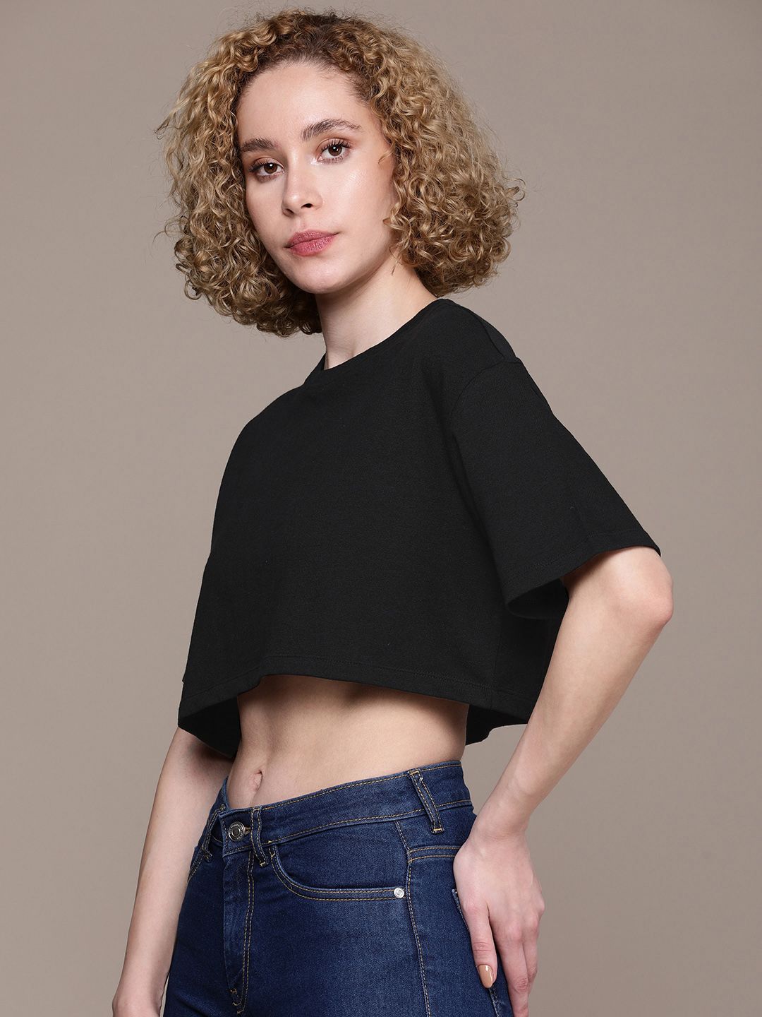 the roadster life co. solid drop shoulder sleeves boxy crop t shirt