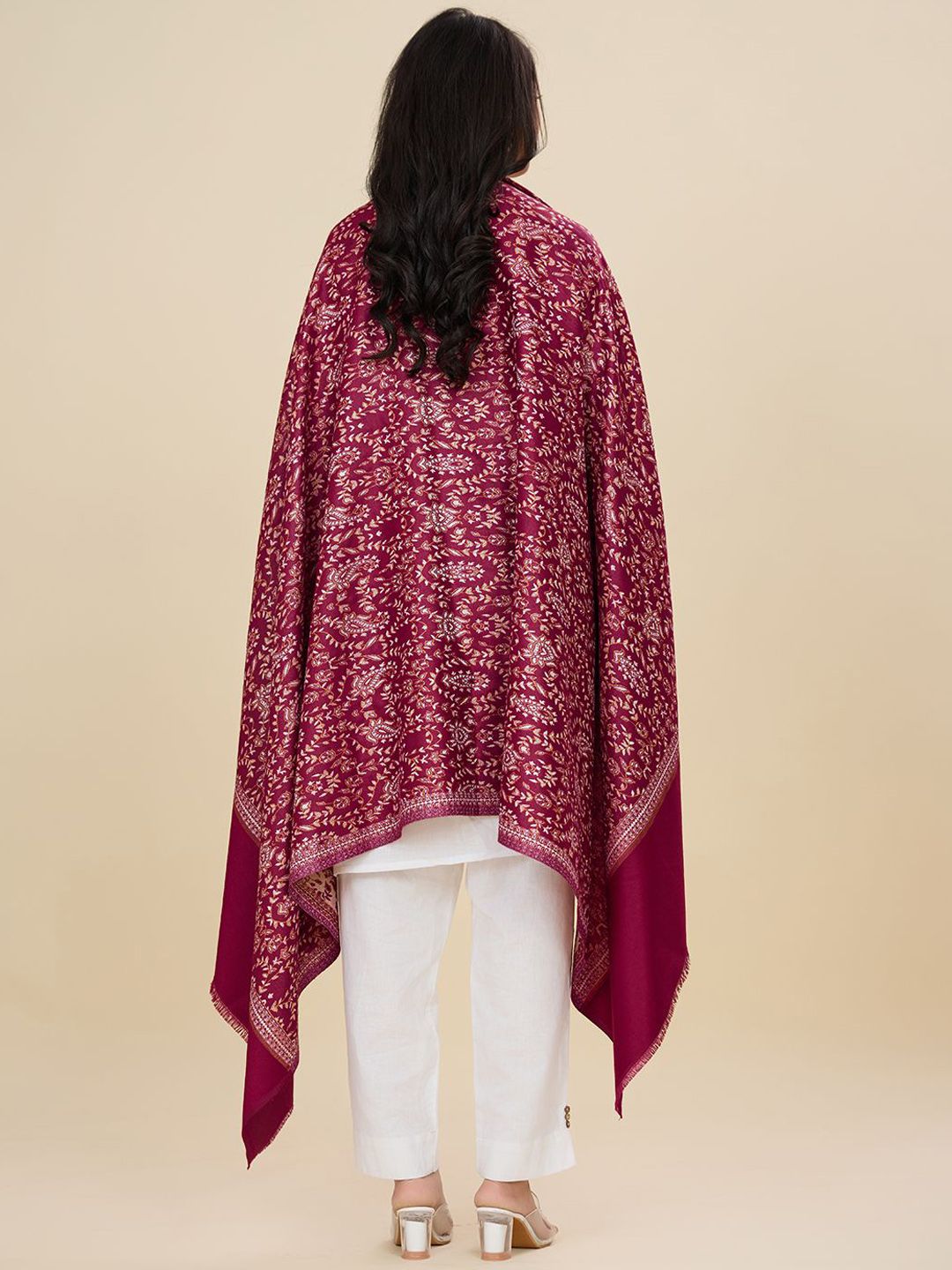weavers villa women floral woven design winter shawl weavers villa women floral woven design winter shawl