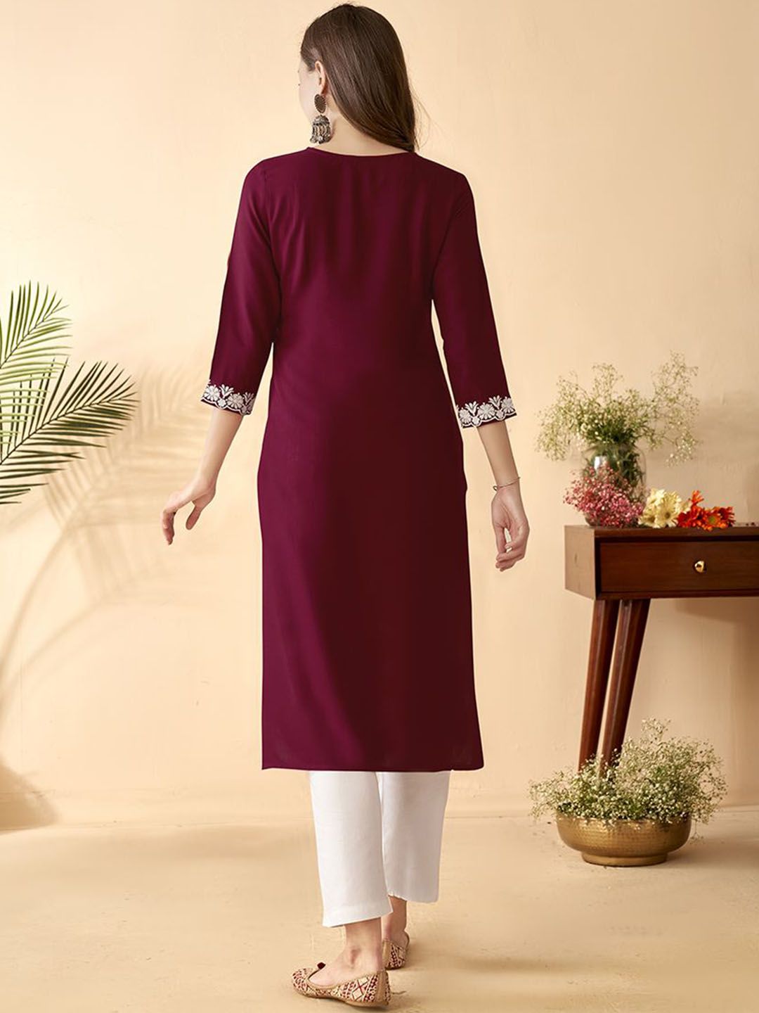anouk maroon ethnic motifs embroidered round neck thread work straight kurta anouk maroon ethnic motifs embroidered round neck thread work straight kurta