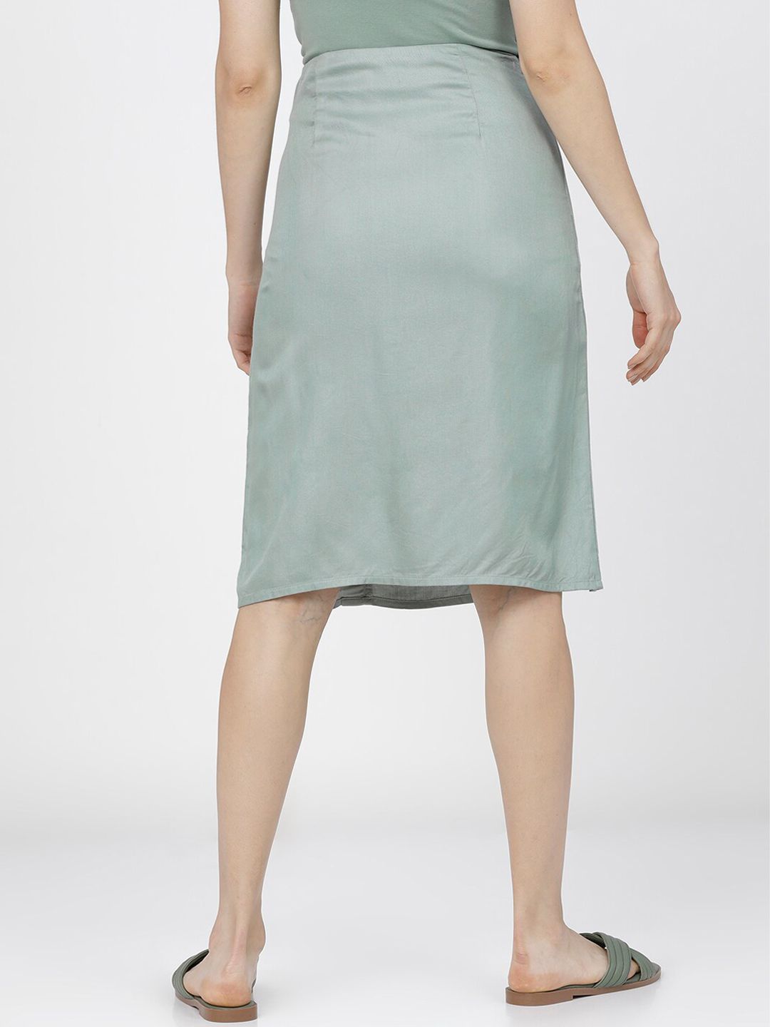 tokyo talkies women green solid midi length wrap skirt