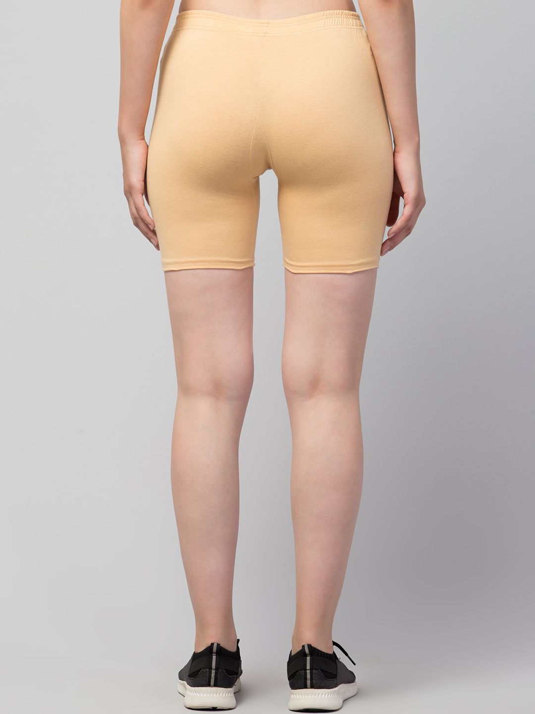 apraa & parma women beige solid cotton skinny fit cycling sports shorts
