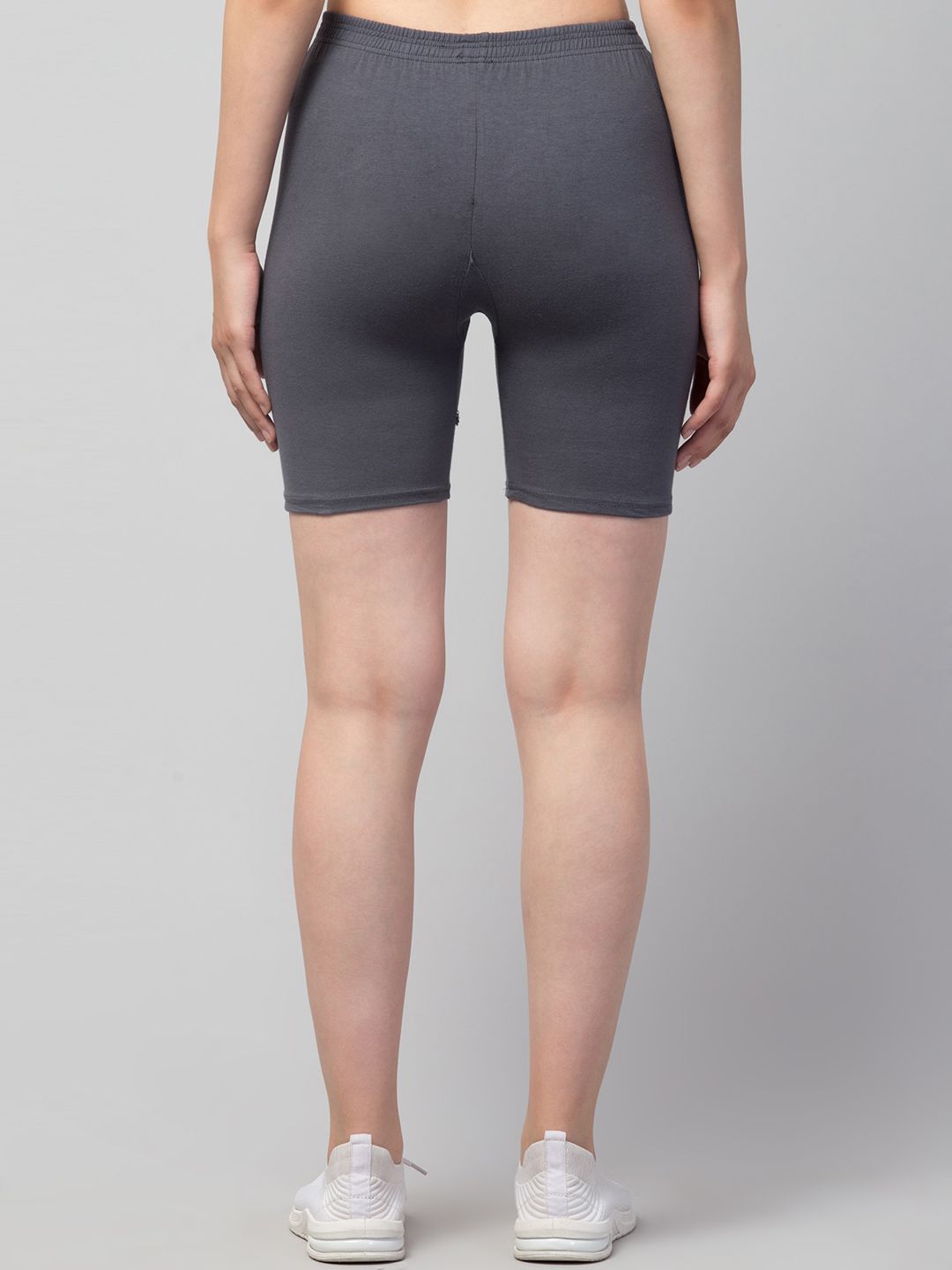 apraa & parma women charcoal solid cotton skinny fit cycling sports shorts
