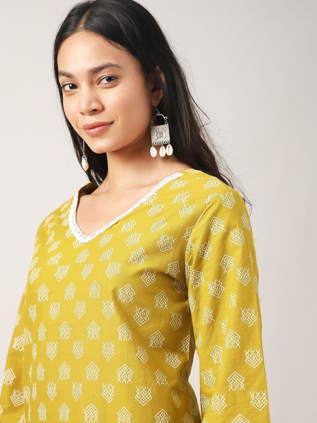 bkapparels ethnic motifs printed v neck pure cotton kurti bkapparels ethnic motifs printed v neck pure cotton kurti