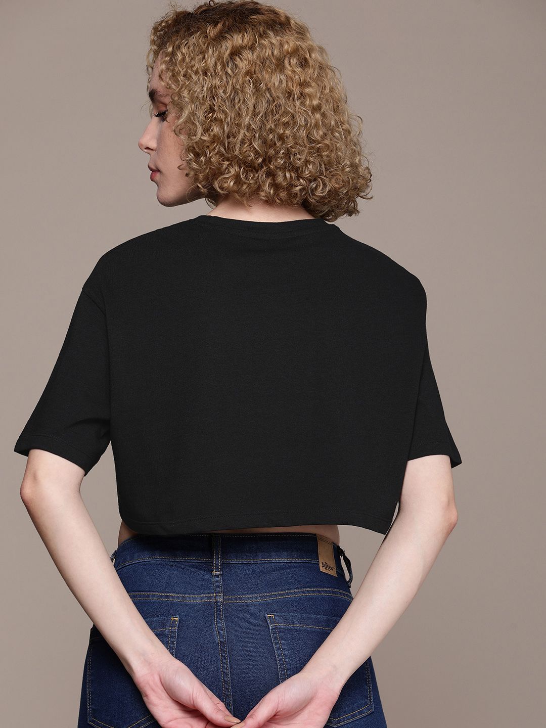 the roadster life co. solid drop shoulder sleeves boxy crop t shirt