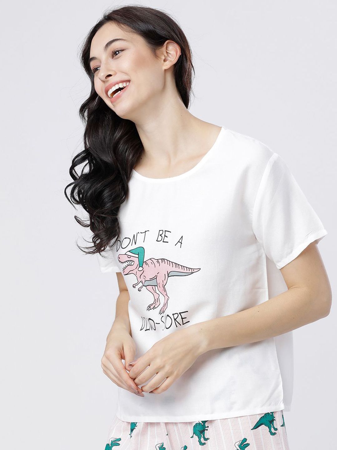 tokyo talkies women graphic printed round neck t shirt